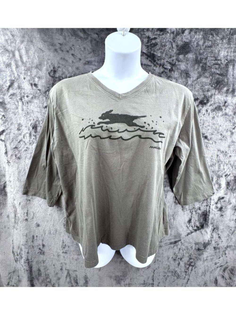 Marushka Gray 2XL T-Shirt w/ Black Dog Graphic 3/4 Sleeve Cotton V-Neck